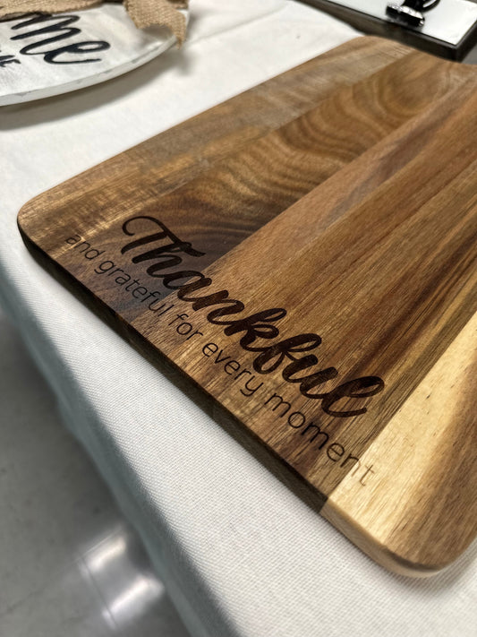 Custom Engraved Acacia Wood Cutting Board: Handwritten Recipe Keepsake