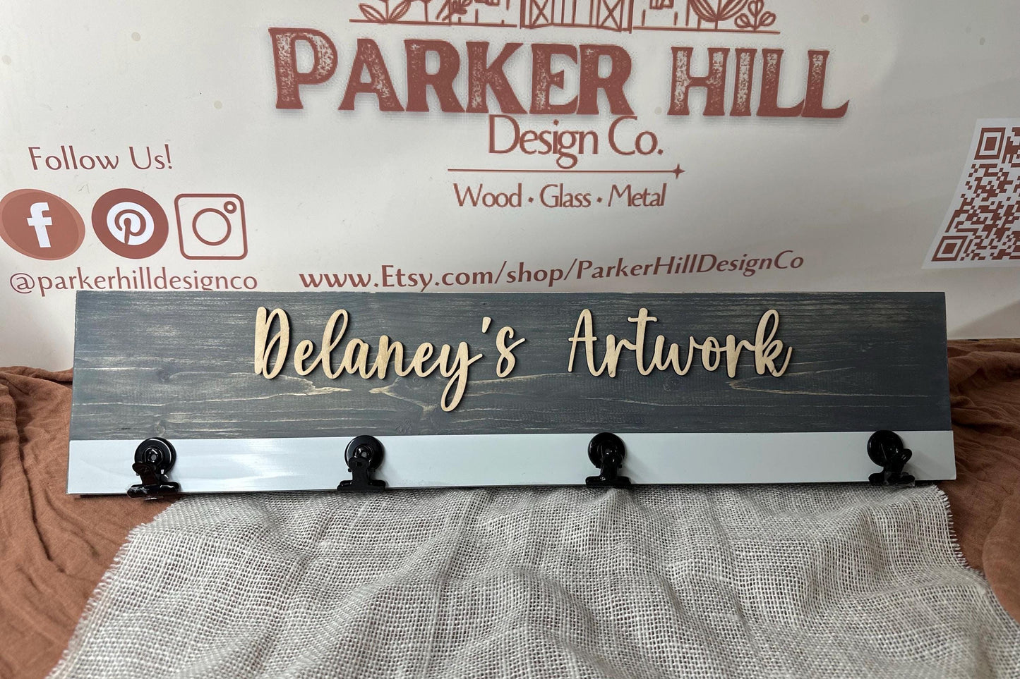 Personalized Kids Artwork Display: Wooden Magnet Board